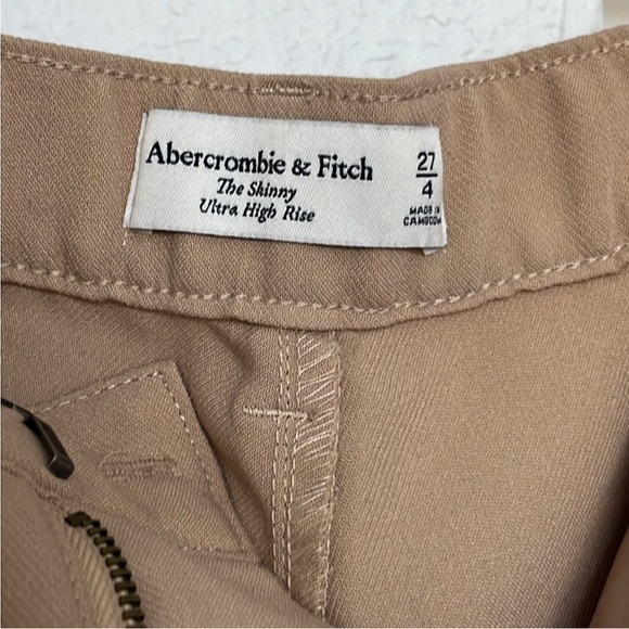 Abercrombie & Fitch The Skinny Ultra High Rise Pants size 4 - Picture 3 of 4
